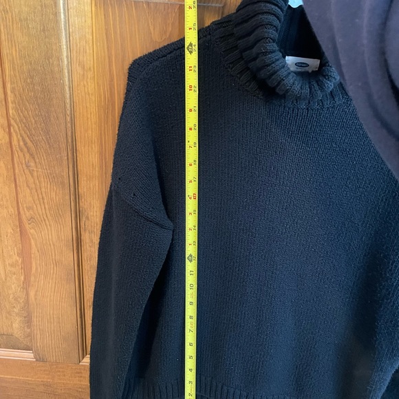 Turtleneck sweater - Picture 9 of 10